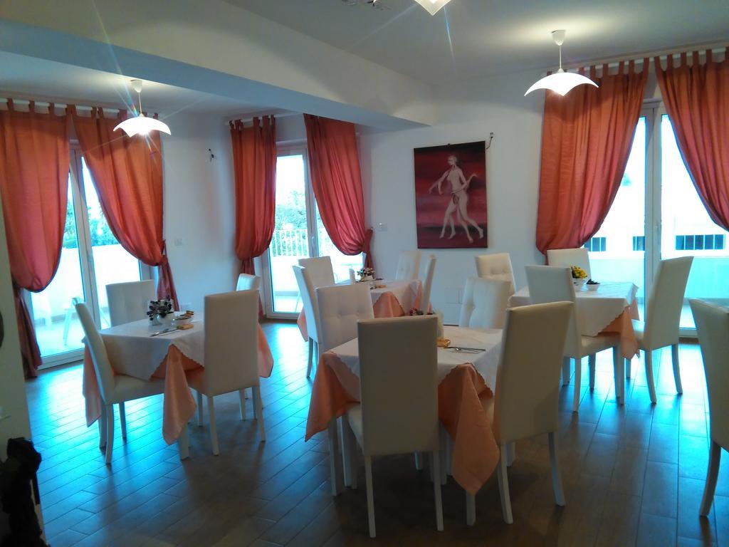 Hotel Residence Thalassa Reggio di Calabria Exterior foto