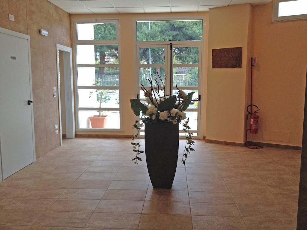 Hotel Residence Thalassa Reggio di Calabria Exterior foto