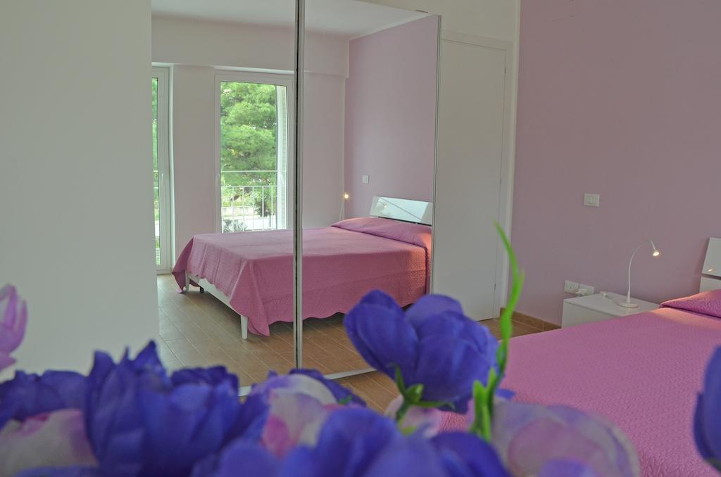 Hotel Residence Thalassa Reggio di Calabria Cameră foto